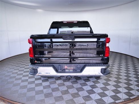Used 2024 Chevrolet Silverado 1500 LT image 7