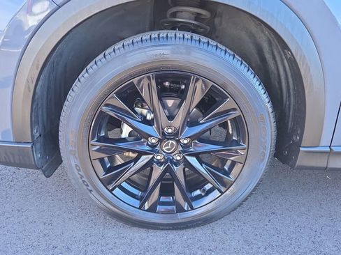 Used 2024 MAZDA CX-5 Carbon Edition image 9