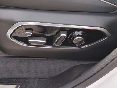 Used 2023 Jeep Grand Cherokee L Summit image 18