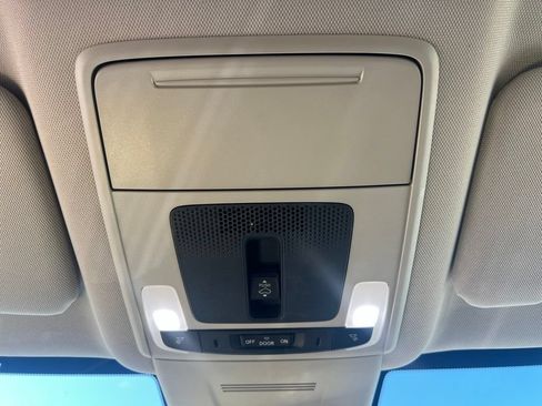 Used 2026 Honda CR-V EX-L image 39