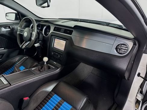 Used 2012 Ford Mustang Shelby GT500 w/ Electronics Pkg RWD image 28