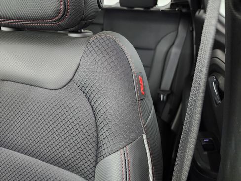 Used 2022 Chevrolet TrailBlazer RS w/ Convenience Package image 38