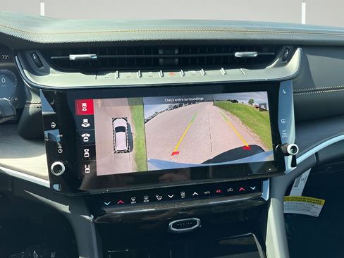 New 2026 Jeep Grand Cherokee Limited AWD/4WD image 25