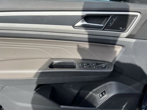 Used 2022 Volkswagen Atlas SEL Premium image 14