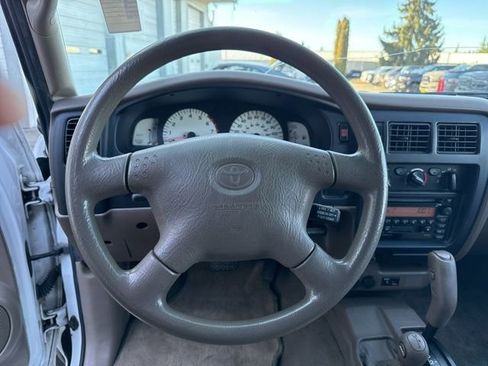 Used 2003 Toyota Tacoma 4x4 Xtracab V6 image 21