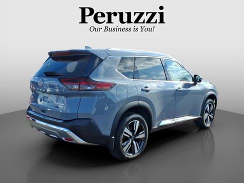 Certified 2023 Nissan Rogue Platinum w/ Platinum Premium Package AWD/4WD image 3