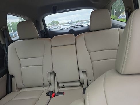 Used 2019 Honda Pilot EX-L image 29