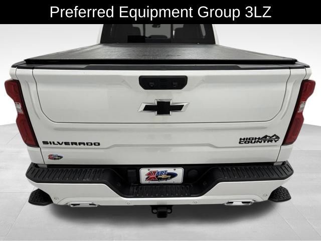 Certified 2024 Chevrolet Silverado 1500 High Country AWD/4WD image 4