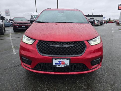 New 2026 Chrysler Pacifica Select AWD/4WD image 8
