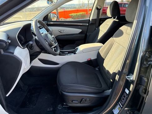 Used 2023 Hyundai Tucson SEL image 16