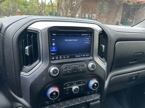 Used 2021 GMC Sierra 1500 SLT w/ SLT Convenience Package AWD/4WD image 12