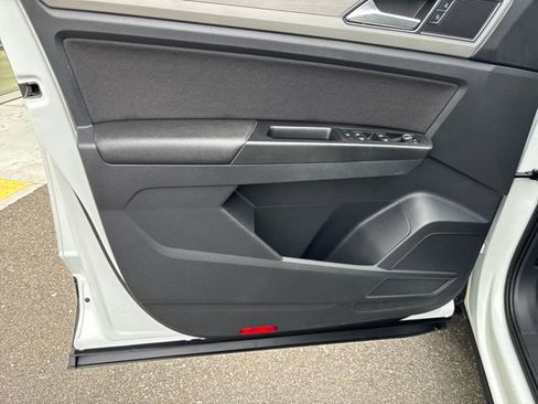 Used 2018 Volkswagen Atlas S image 13