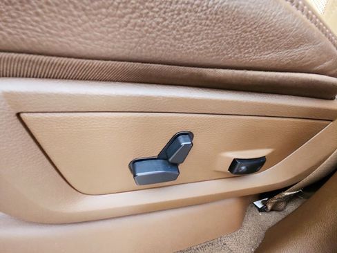 Used 2019 RAM 3500 Limited image 13