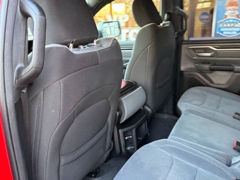 Used 2021 RAM 1500 Big Horn RWD image 14
