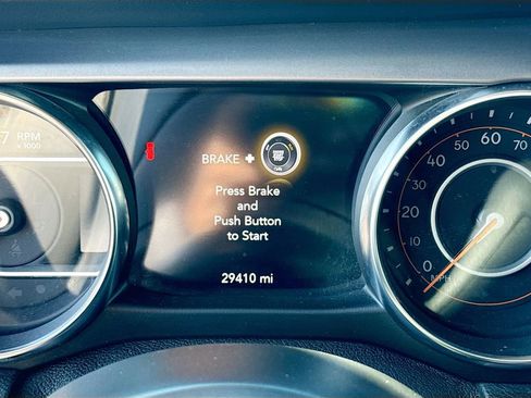Used 2021 Jeep Wrangler Sport AWD/4WD image 13