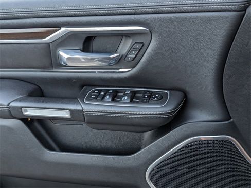 Used 2022 RAM 1500 Laramie image 24