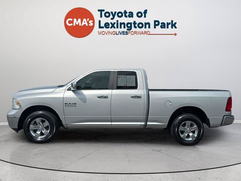 Used 2017 RAM 1500 Classic SLT AWD/4WD image 4