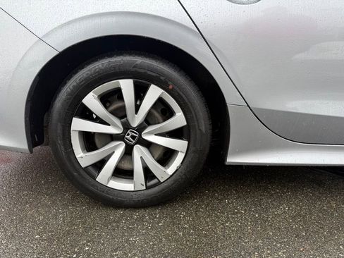 Used 2023 Honda Civic LX image 24