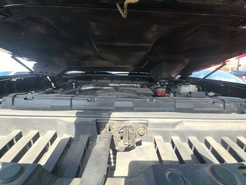 Used 2021 Chevrolet Silverado 3500 High Country image 9