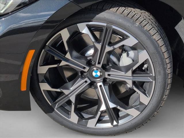 Used 2026 BMW 330i Sedan w/ Premium Package RWD image 9