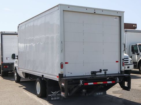 Used 2024 Ford E-350 and Econoline 350 Super Duty w/ Power Windows & Locks Group RWD image 6