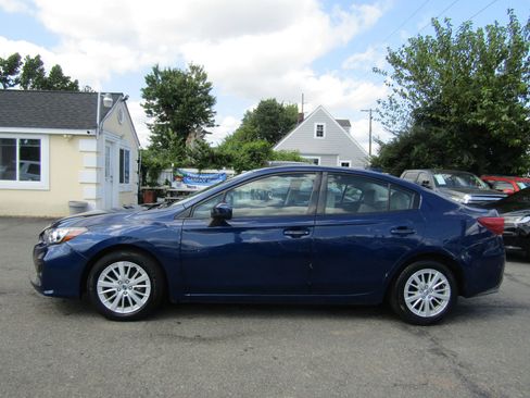 Used 2017 Subaru Impreza 2.0i Premium image 7