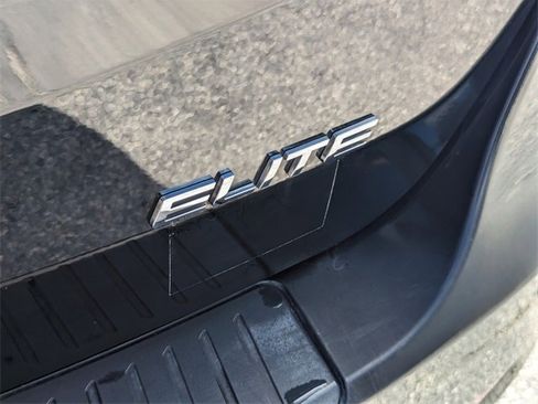 Used 2018 Honda Odyssey Elite image 13