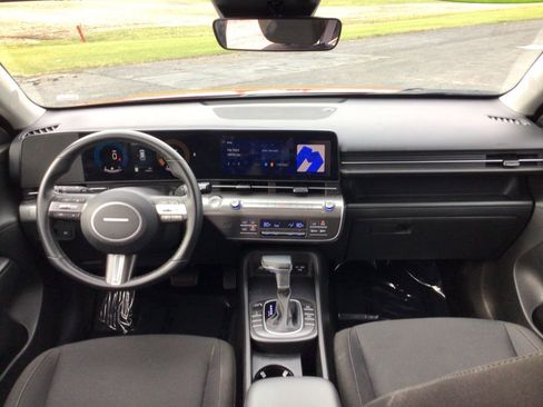 Used 2025 Hyundai Kona SEL AWD/4WD image 21