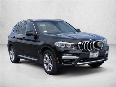 Used 2019 BMW X3 sDrive30i w/ Driving Assistance Package image 3