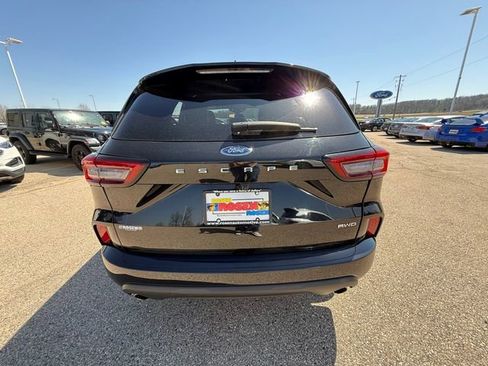 Certified 2023 Ford Escape ST-Line AWD/4WD image 33