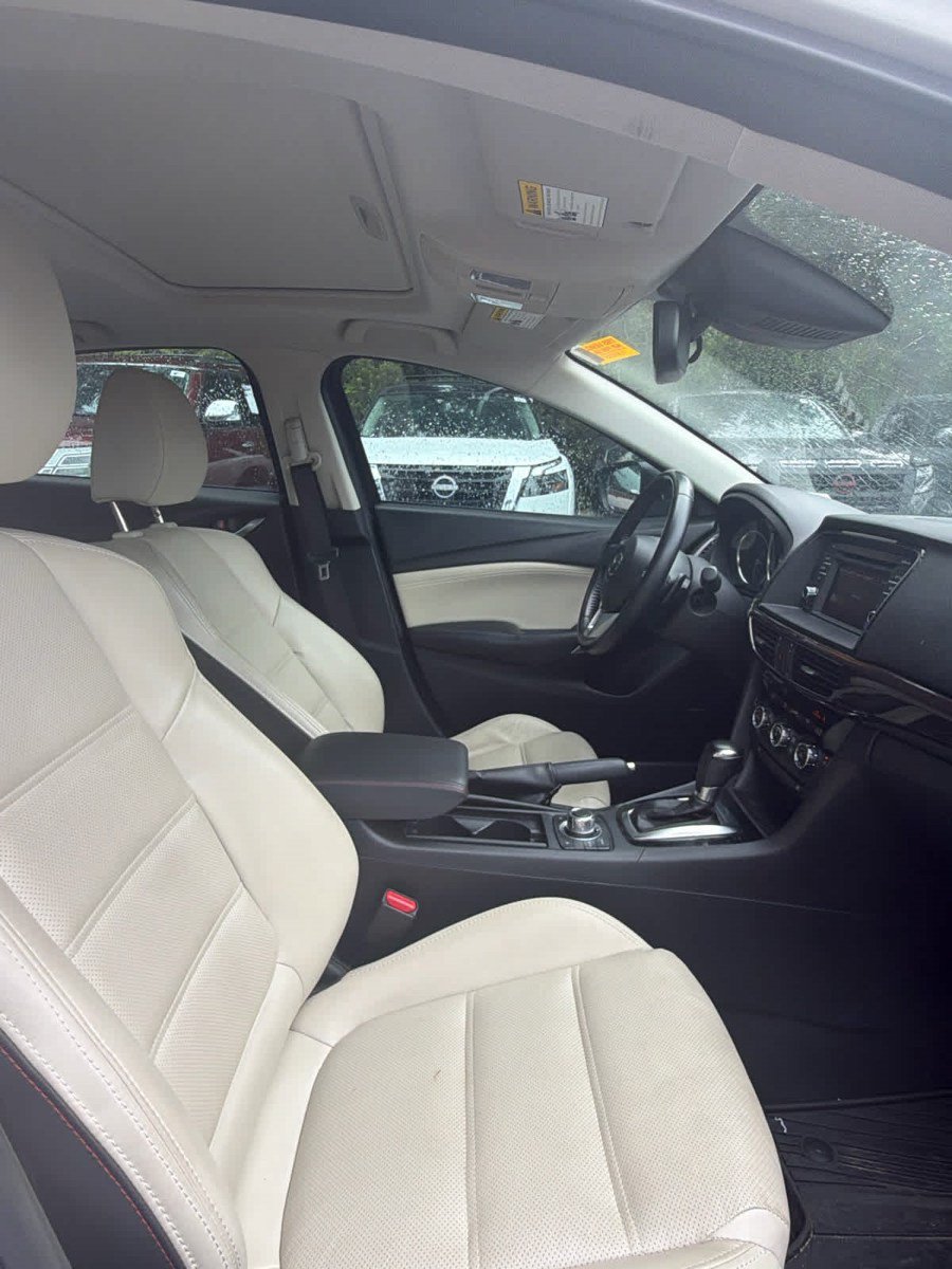 Used 2014 MAZDA MAZDA6 Grand Touring w/ GT Technology Package FWD image 32