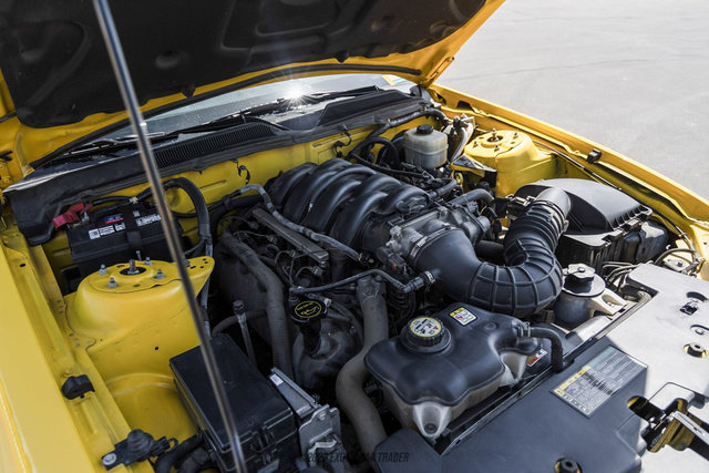 Used 2006 Ford Mustang GT Premium RWD image 17