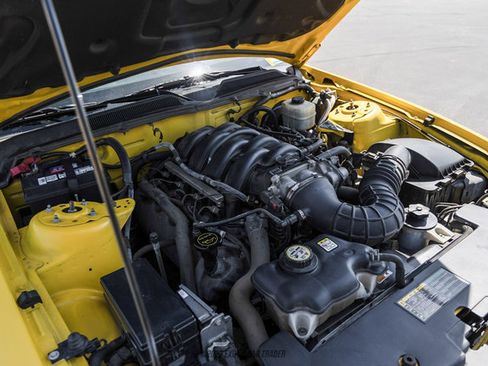 Used 2006 Ford Mustang GT Premium RWD image 17