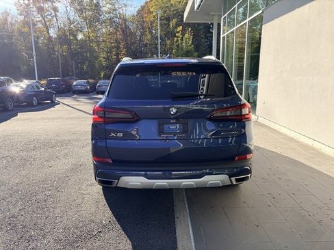Used 2023 BMW X5 xDrive40i w/ Premium Package image 7