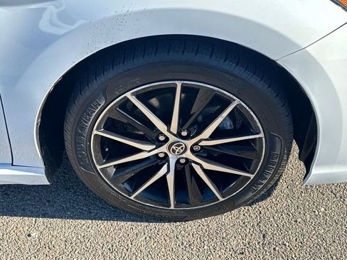 Used 2021 Toyota Camry SE image 41