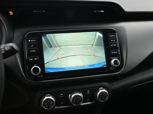 Used 2024 Nissan Kicks SV FWD image 14