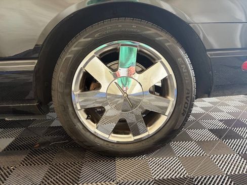 Used 2002 Ford Thunderbird RWD image 29