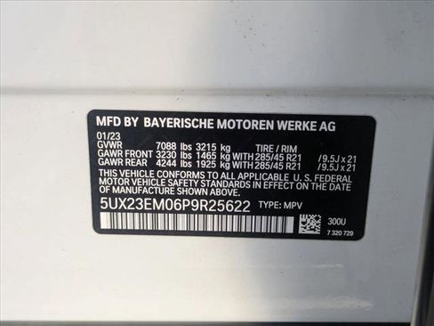 Used 2023 BMW X7 xDrive40i image 27