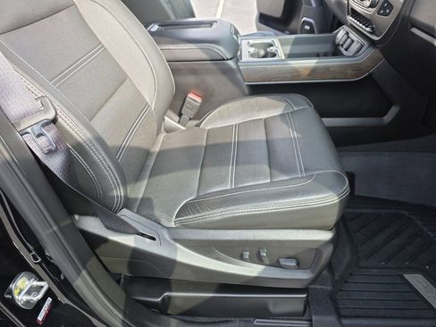 Used 2019 GMC Sierra 2500 Denali image 14