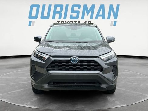 Used 2024 Toyota RAV4 XLE image 2