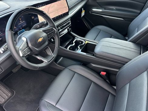 New 2026 Chevrolet Traverse LT w/ Enhanced Driving Package FWD image 10