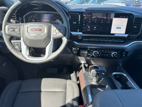 New 2026 GMC Sierra 1500 SLT AWD/4WD image 16