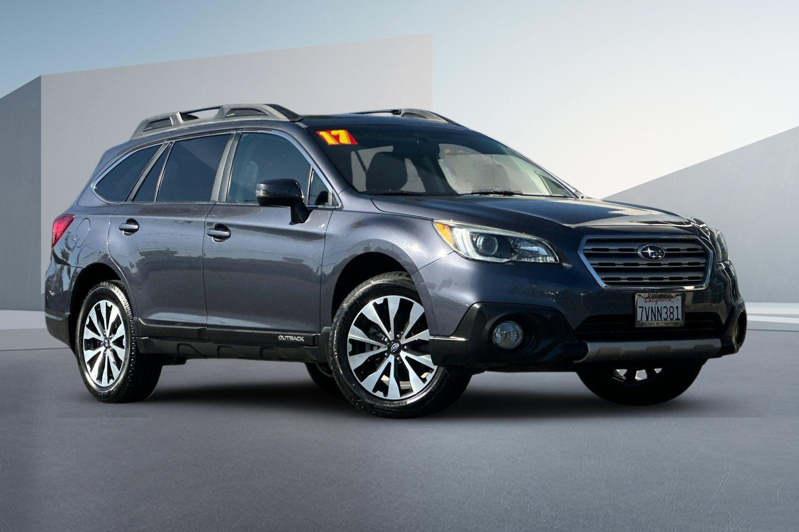 Used 2017 Subaru Outback 2.5i Limited w/ Popular Package #5 AWD/4WD image 2