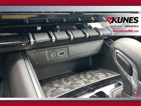 New 2026 GMC Canyon AT4 image 26