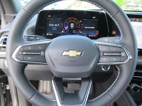 New 2026 Chevrolet Traverse LT w/ Driver Confidence Package image 23