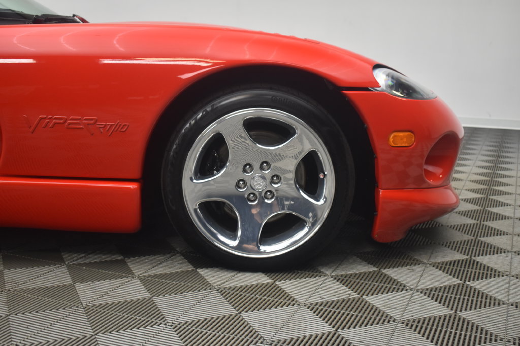 Used 2002 Dodge Viper RT/10 RWD image 22