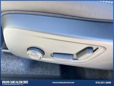 New 2026 Volvo XC40 B5 Plus w/ Climate Package image 17