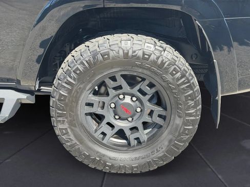 Used 2019 Toyota 4Runner TRD Pro AWD/4WD image 32