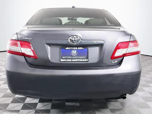 Used 2011 Toyota Camry LE w/ LE Extra-Value Pkg FWD image 20
