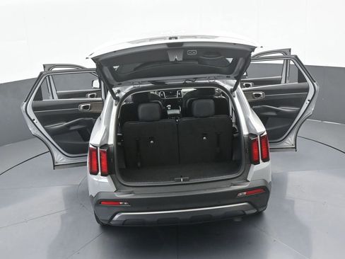 Used 2023 Kia Sorento X-Line EX image 64